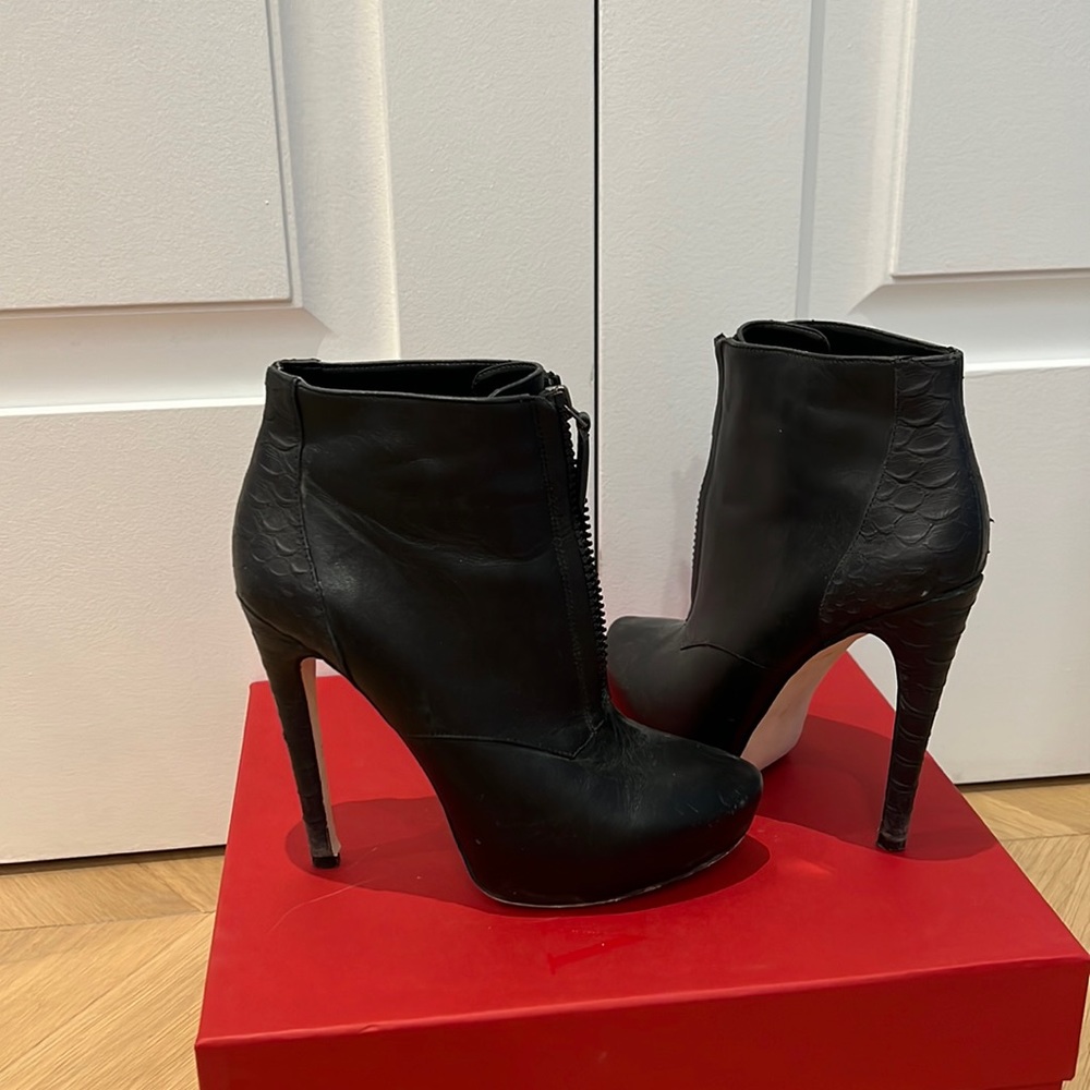 BCBG booties